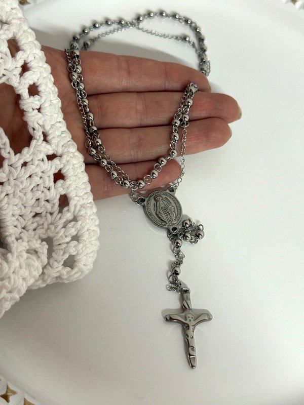 Producto - C418 Rosario bolitas 5mm acero quirúrgico