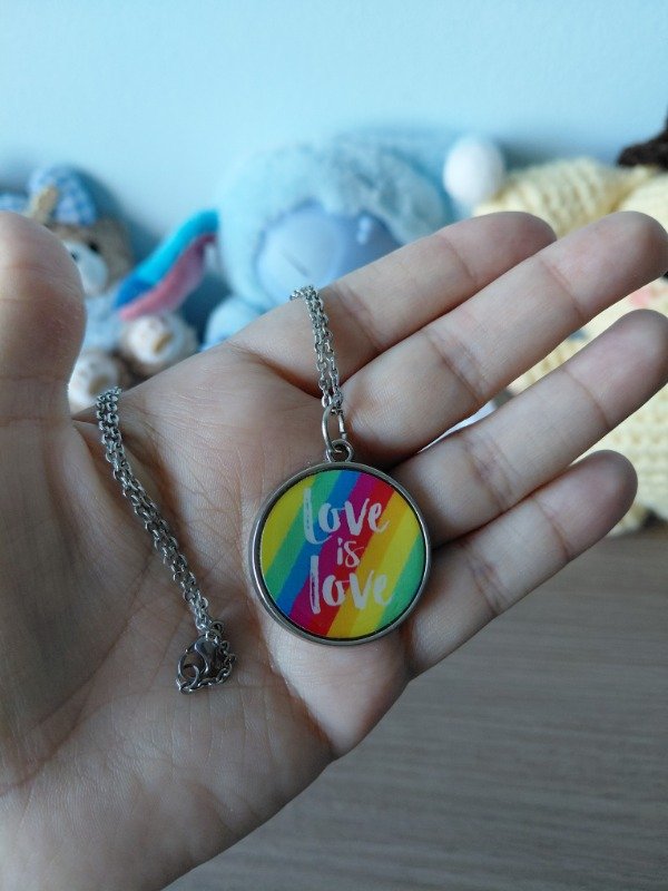 Producto - Regalitos en compras + 35.000 - Collar Love is love (LGBT)