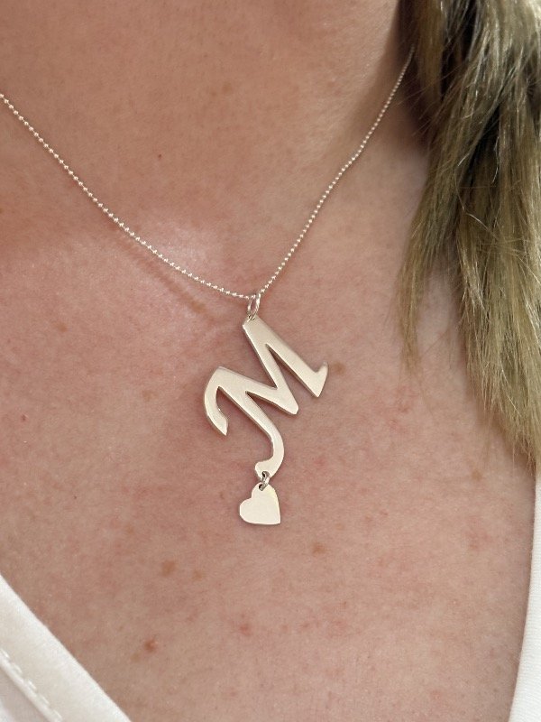 Producto - Dije Incial con Corazón