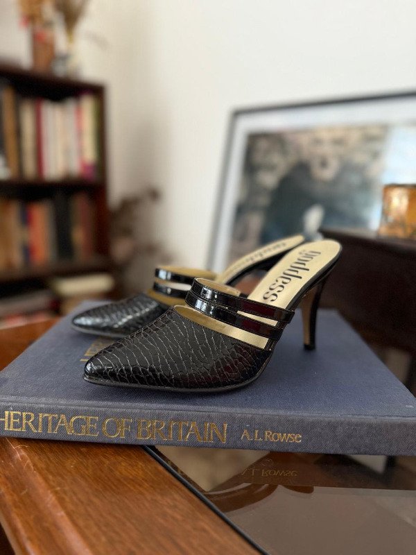 Producto - STILETTOS GODDESS T36