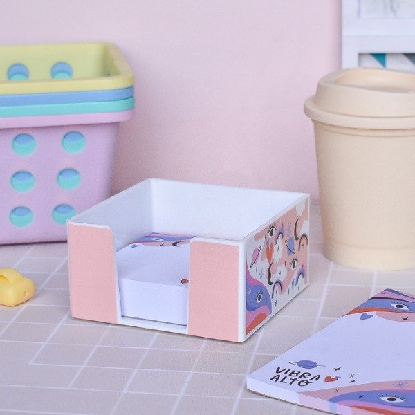 Producto - TACO ACRILICO CON 180 HOJAS 10x10x5 CM