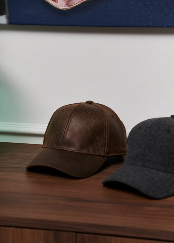 Producto - Gorra ecocuero chocolate