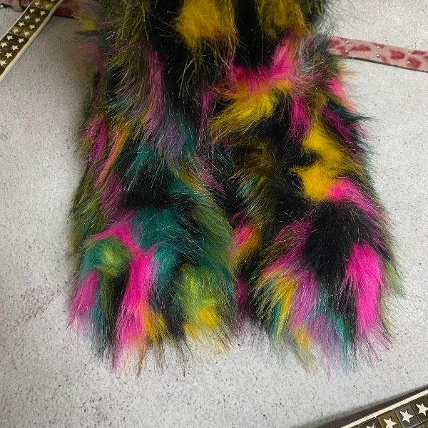 Producto - Scenecore Fur Boots - 3