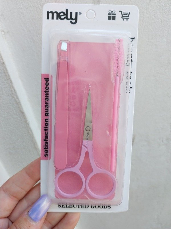 Producto - Kit de perfilado de cejas Mely