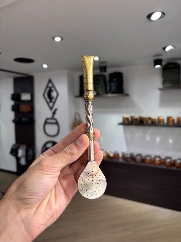 Producto - BOMBILLON ARTESANAL PALA ANCHA RECTO PICO DE REY - 5