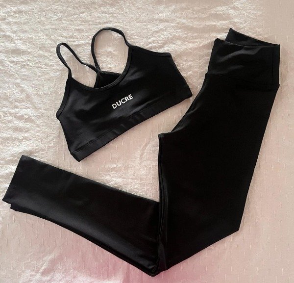 Producto - Conjunto calza y top tiras finas NEGRO