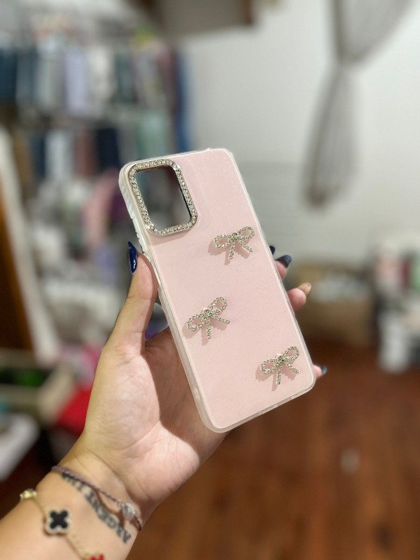 Producto - e15 y g05 Funda moños con straps rosa