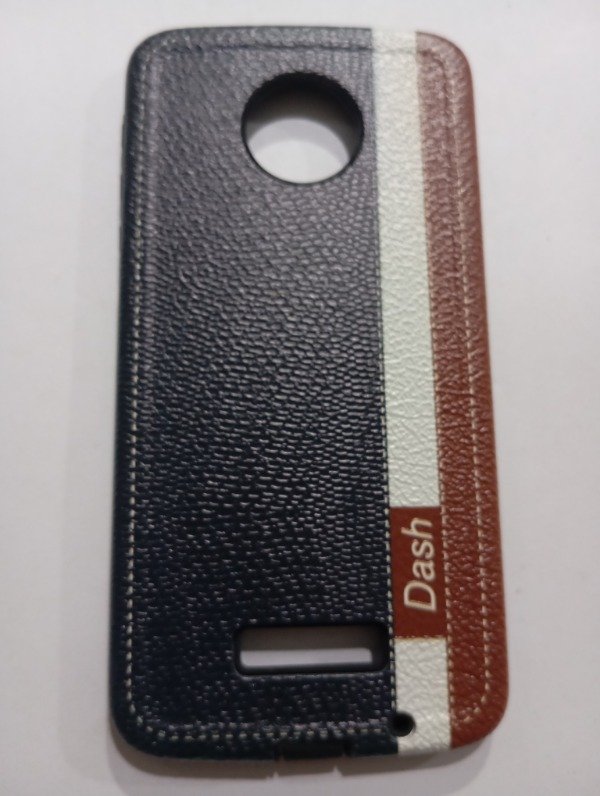Producto - Funda Texturada Marrón Tipo Cuerina para Moto Z