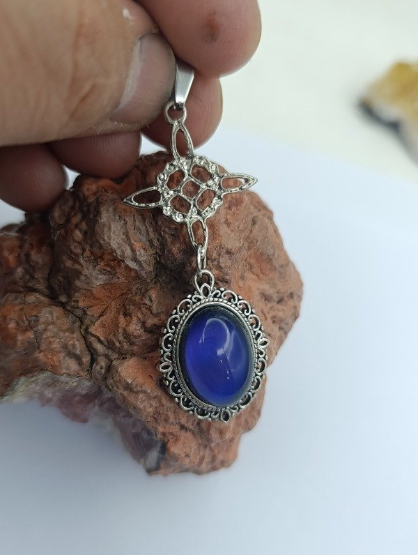 Producto - Nudo de bruja en camafeo+ cadena de acero - 4