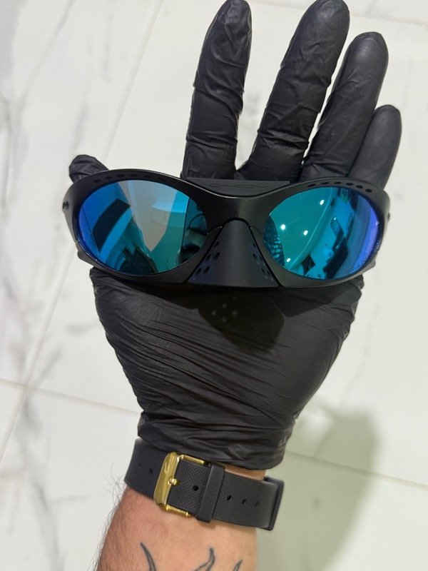 Producto - Oakley Plantaris Preto celeste