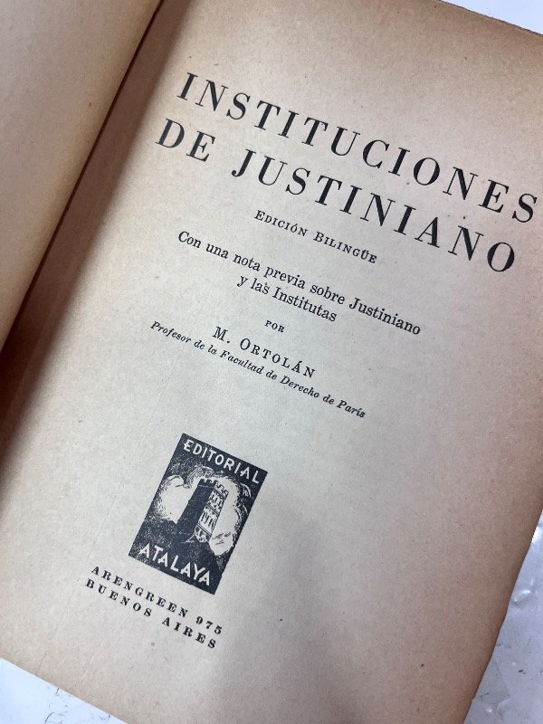 Producto - INSTITUCIONES DE JUSTINIANO - 1