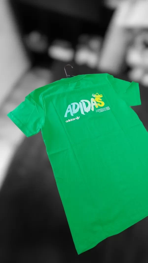 Producto - Remera algodón oversize estampa en espalda