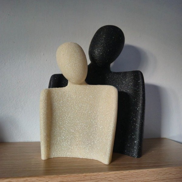 Producto - Escultura Abrazo en Pareja