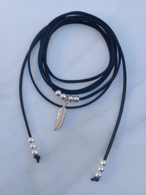 Producto - Collar Infi GM pluma