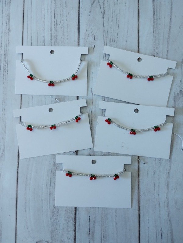 Producto - Pulsera canutillo cerezas