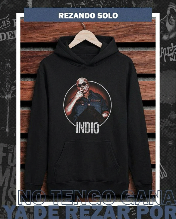 Producto - Buzo Canguro Negro Frisa Rezando Solo