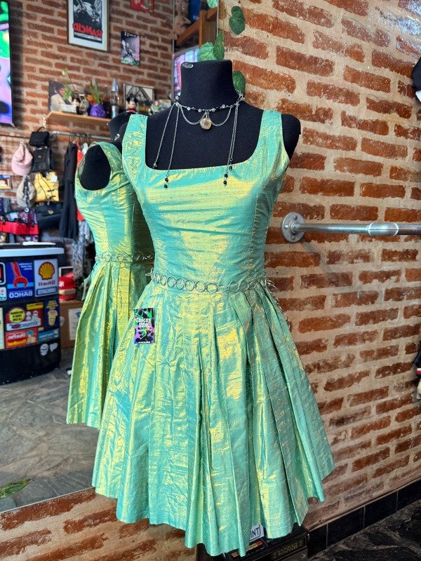 Producto - VESTIDO ELECTRICO