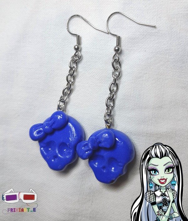 Producto - Aros Frankie (Monster High)