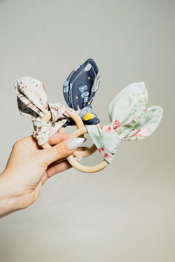 Producto - MORDILLO ARO C/ OREJITAS