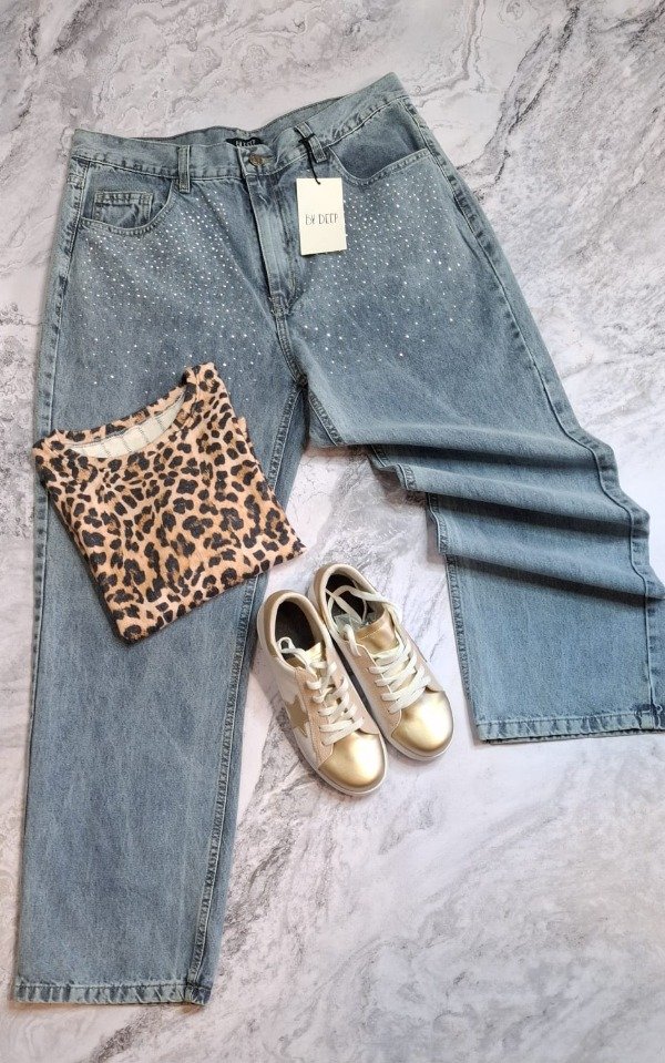 Producto - Jeans rígido con strass