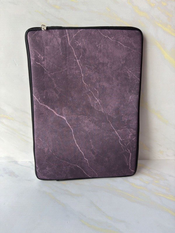 Producto - Funda neoprene con cierre Notebook 15" marmol