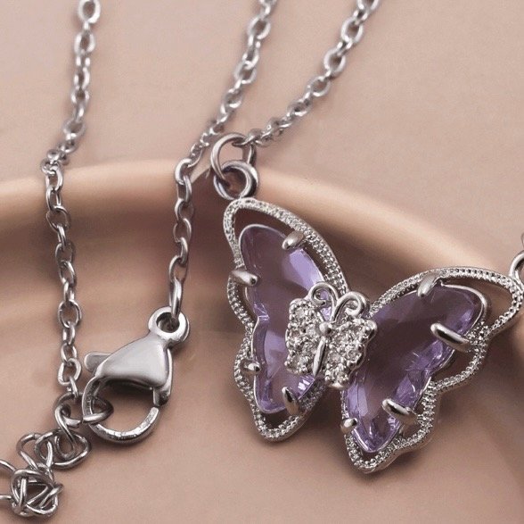 Producto - Co. Mariposa con relieve violeta