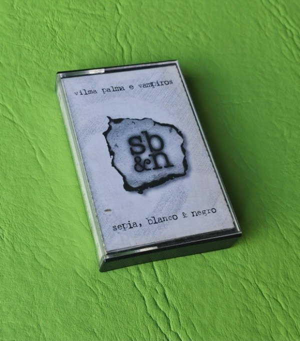 Producto - VILMA PALMA E VAMPIROS ''Sepia, Blanco Y Negro''