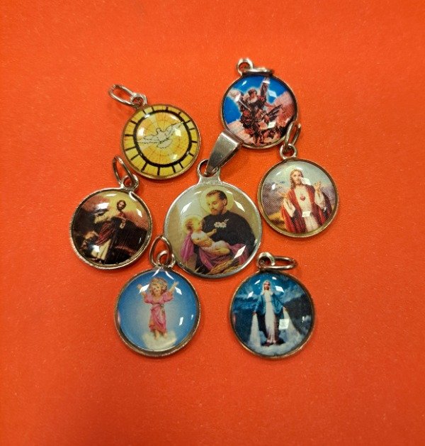 Producto - Medalla redonda metal con foto santoral