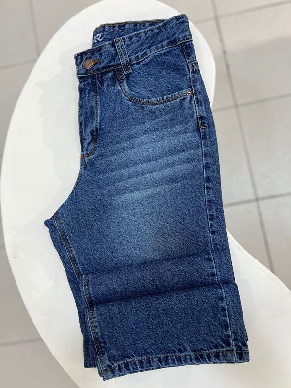 Producto - Wide leg rígido azul localizado