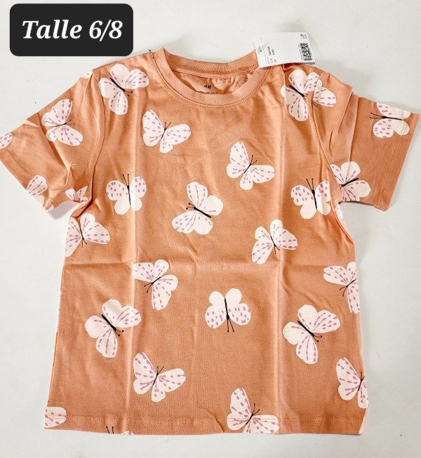 Remera manga corta HyM talle 6/8 mariposa coral