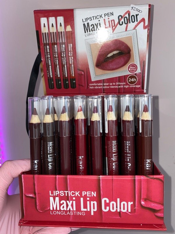 Producto - Delienador de labios matte