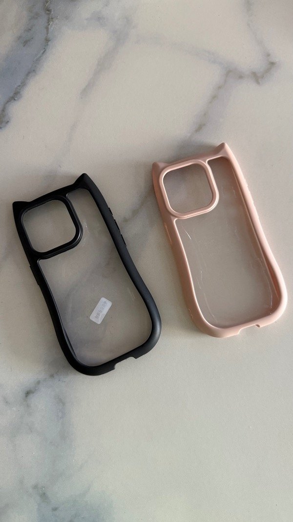 Producto - Funda gatito Iph 15 pro