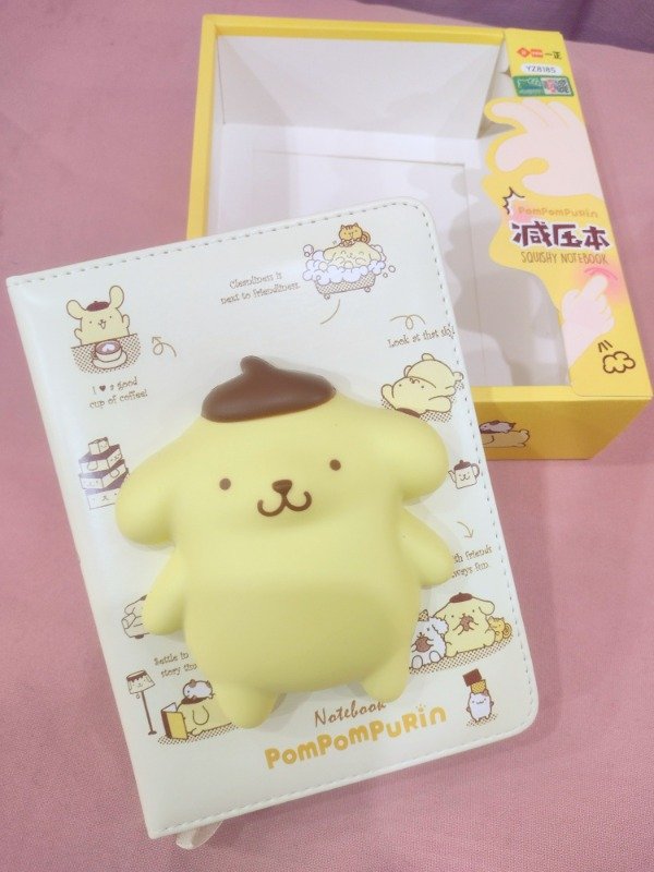 Producto - Cuaderno pompompurin oficial