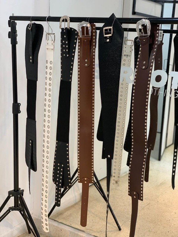 Producto - Fajas con tachas