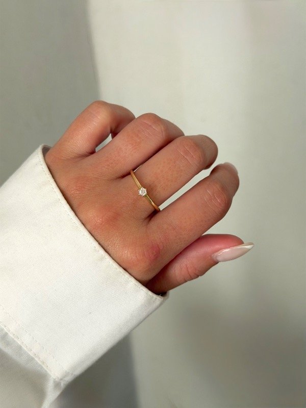 Producto - Anillo dorado cinti cubic