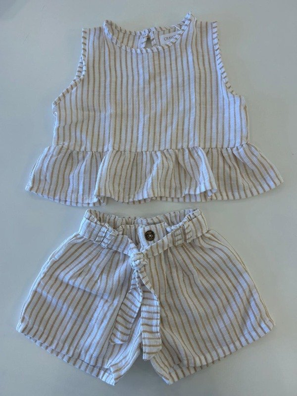 Producto - Conjunto de musculosa y short de lino rayado