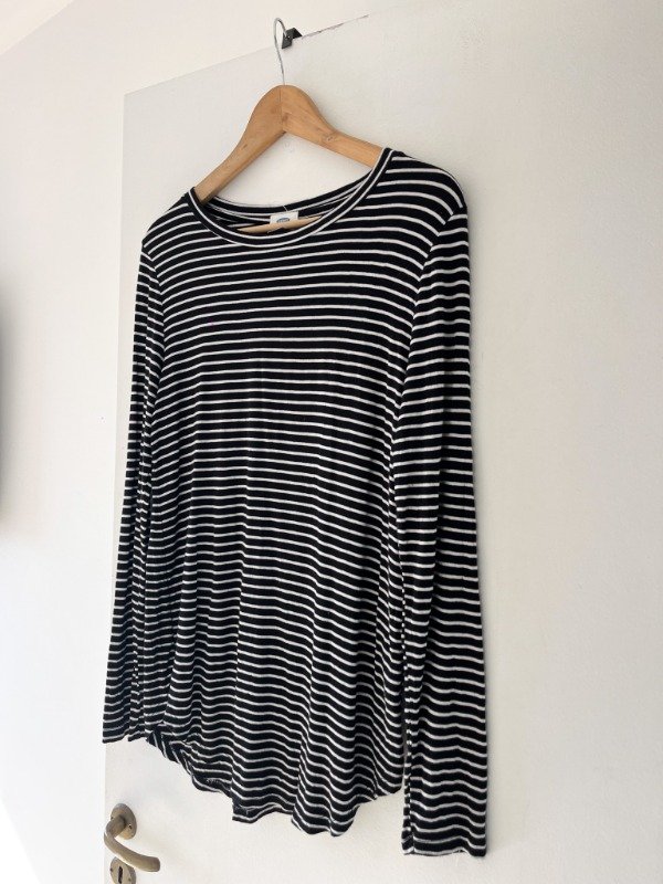 Producto - Camiseta OldNavy BN