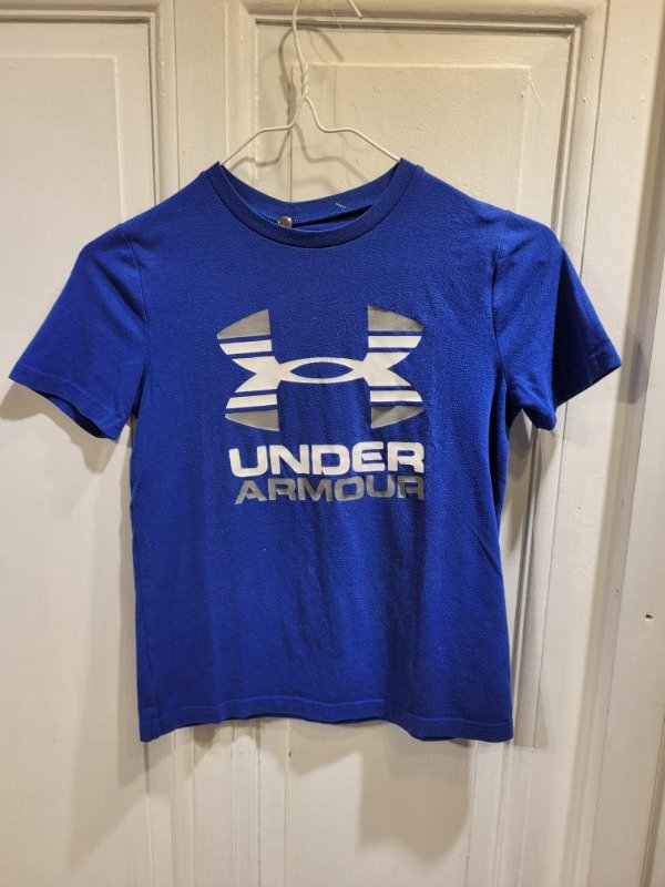 Producto - Remera UNDER ARMOUR azul Talle 8 años - PRECIO: 12X