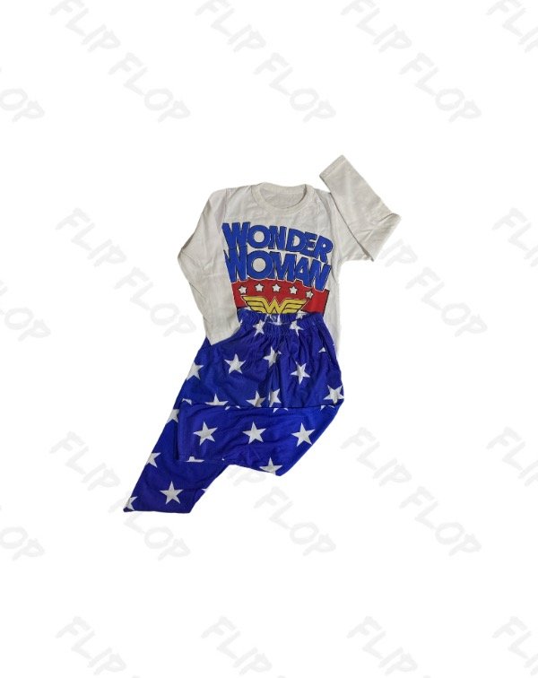 Producto - Pijama Largo, Mujer Maravilla