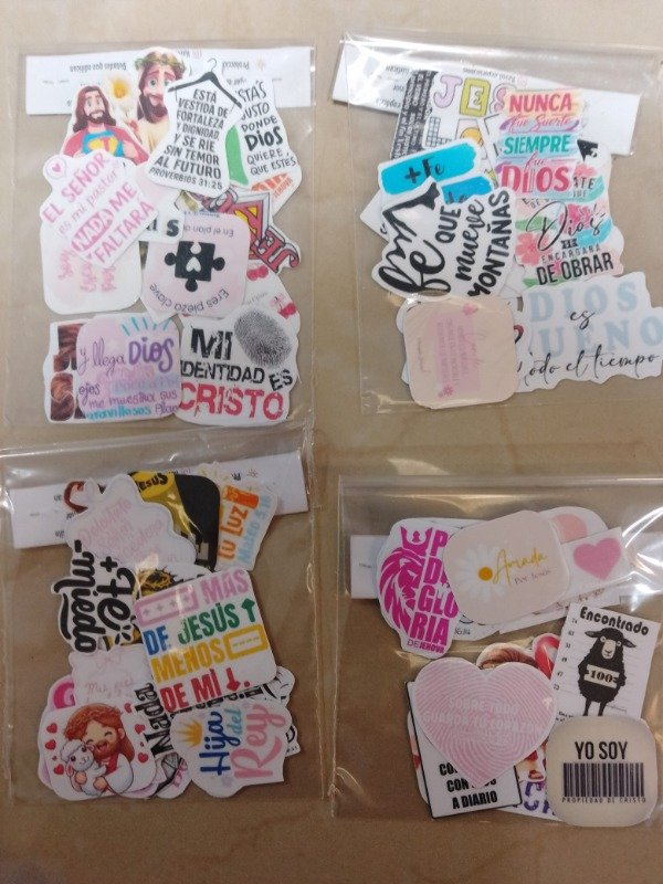 Producto - Stickers - Paquetito sutido con 15 unidades - 0