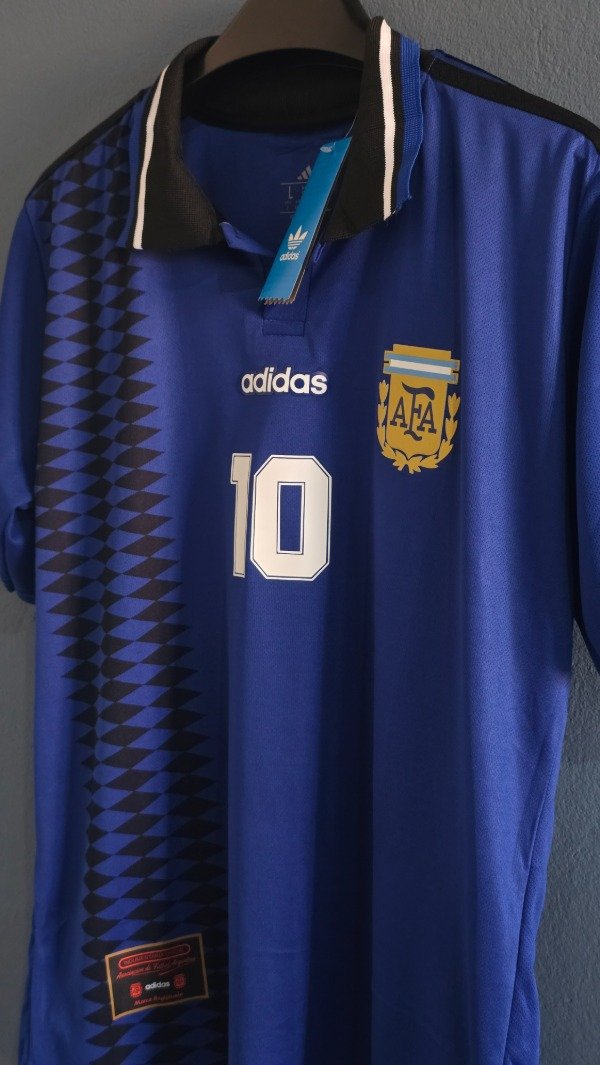 Producto - CAMISETA RETRO ARGENTINA SUPLENTE 1994 PREMIUM - 2