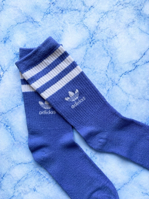 Producto - Adidas celeste y blanco