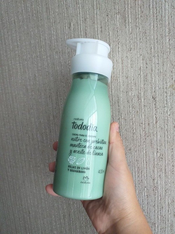 Producto - Crema Nutritiva Tododia Hojas de Limón y Guanábana