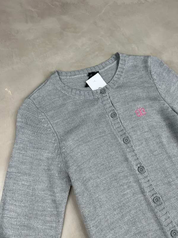 Producto - Grey Classic Cárdigan - 5