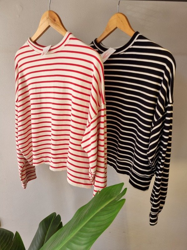 Producto - Buzo rustico rayado basic