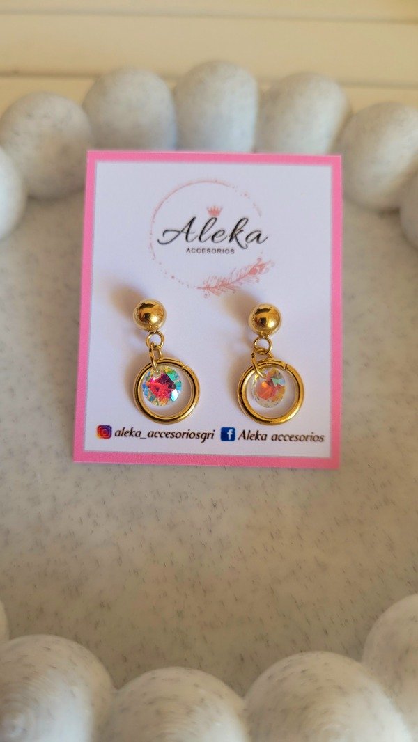 Producto - Aros redondos con cubic colgante de acero dorado - 1