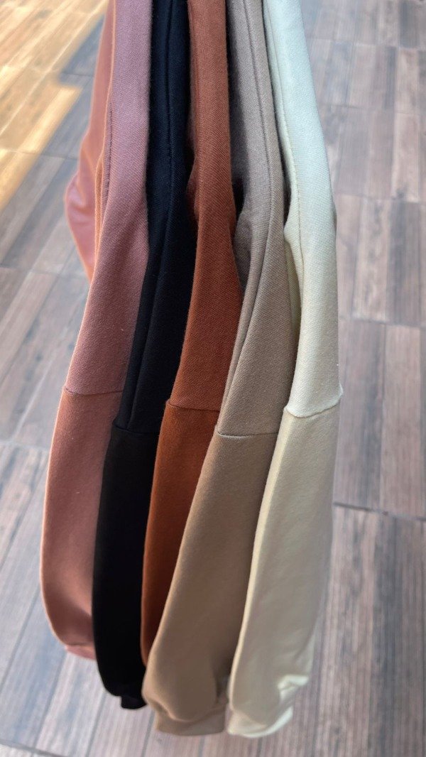 Producto - BUZO FLOWER (5 COLORES)