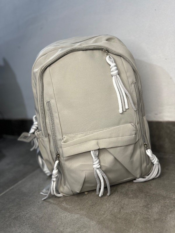 Producto - Mochila cordón gris