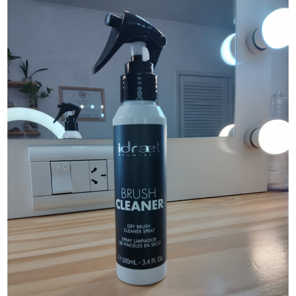 Producto - Limpiador de pinceles en seco - Idraet Pro Makeup
