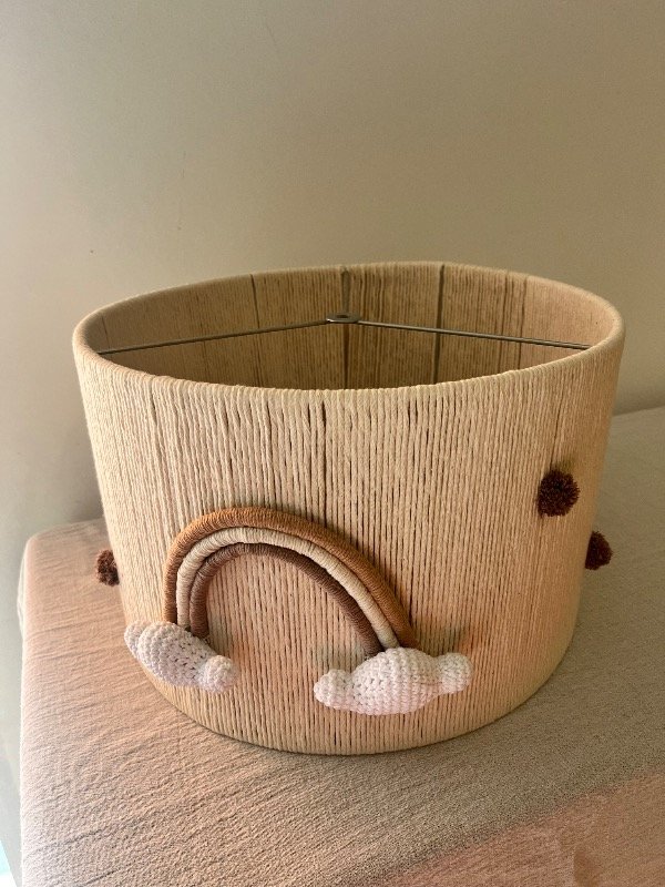 Producto - Pantalla de Lámpara en Macramé